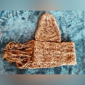 Wool knit hat and scarf women in different shades of brown color